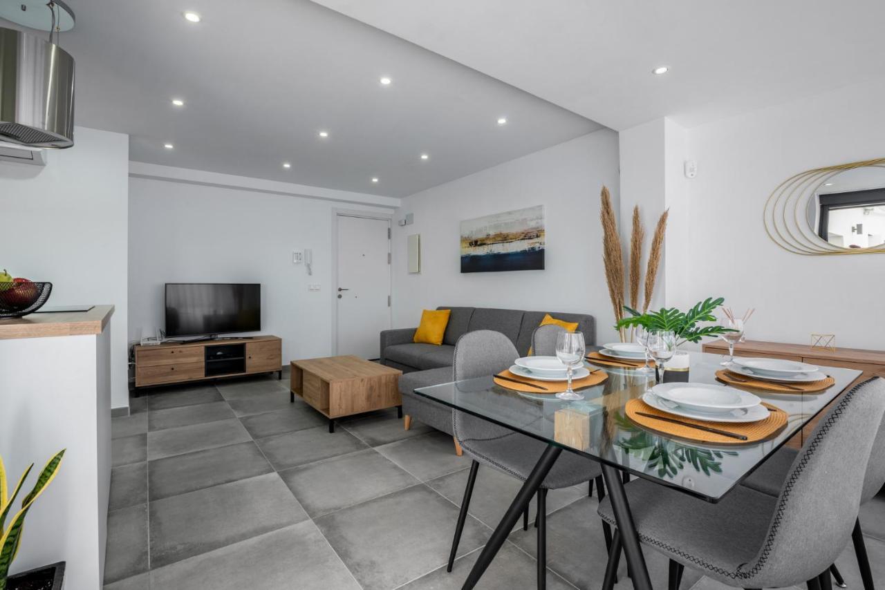 Atico En Casco Antiguo Apartman Marbella Kültér fotó